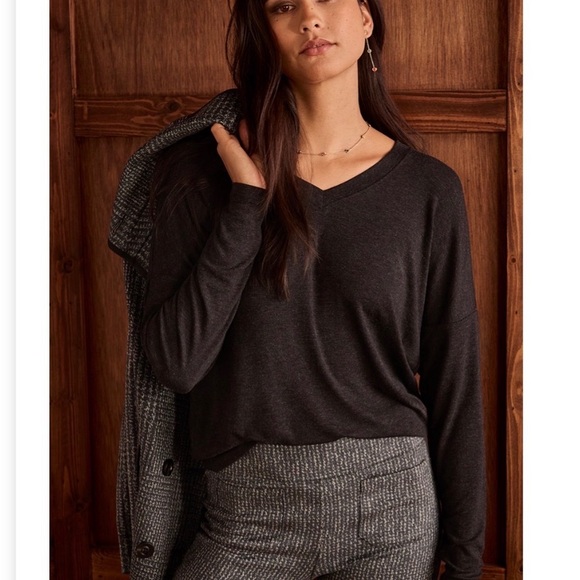 Cabi Serenity Tee - Picture 2 of 4